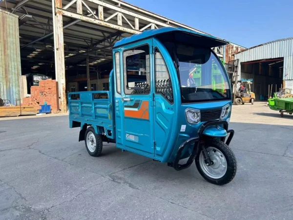 Electric Cargo Tricycle – 1800W , 60V 50Ah Battery, 500kg Load Capacity
