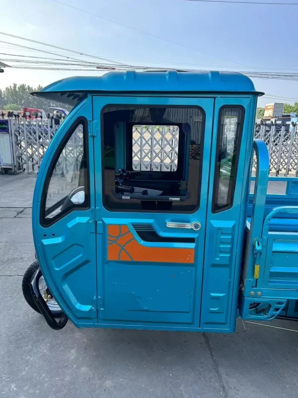 Electric Cargo Tricycle – 1800W , 60V 50Ah Battery, 500kg Load Capacity